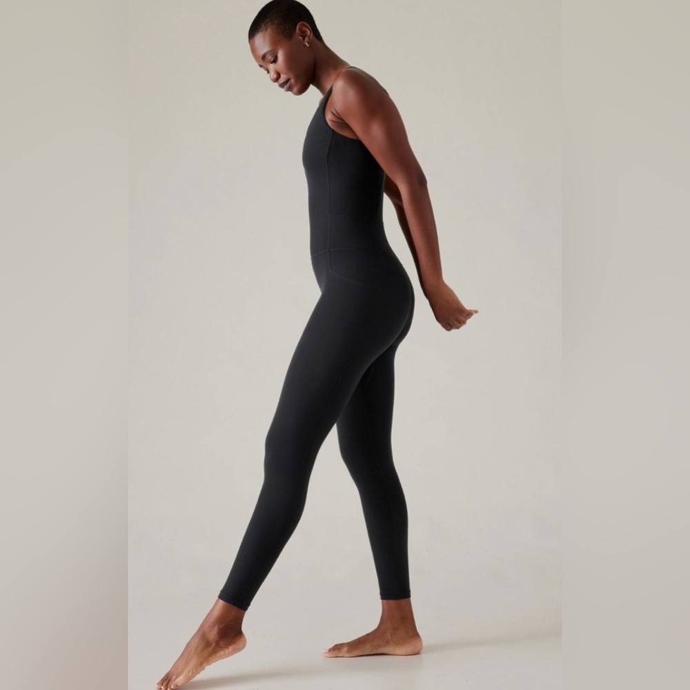 ATHLETA SALUTATION BODYSUIT